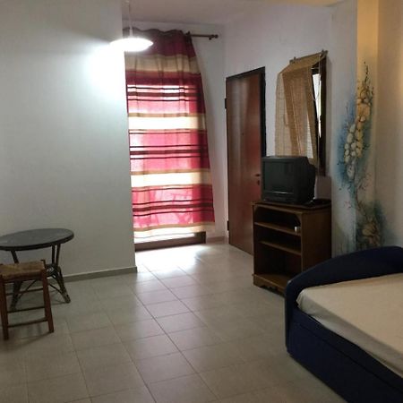 Peaceful Apartments In Elani Экстерьер фото